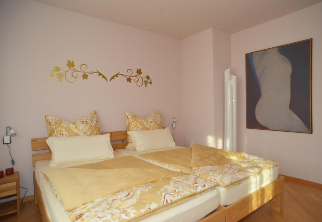 Ferienwohnung Unter Dem Schwalbennest Wachenheim an der Weinstrasse Room photo